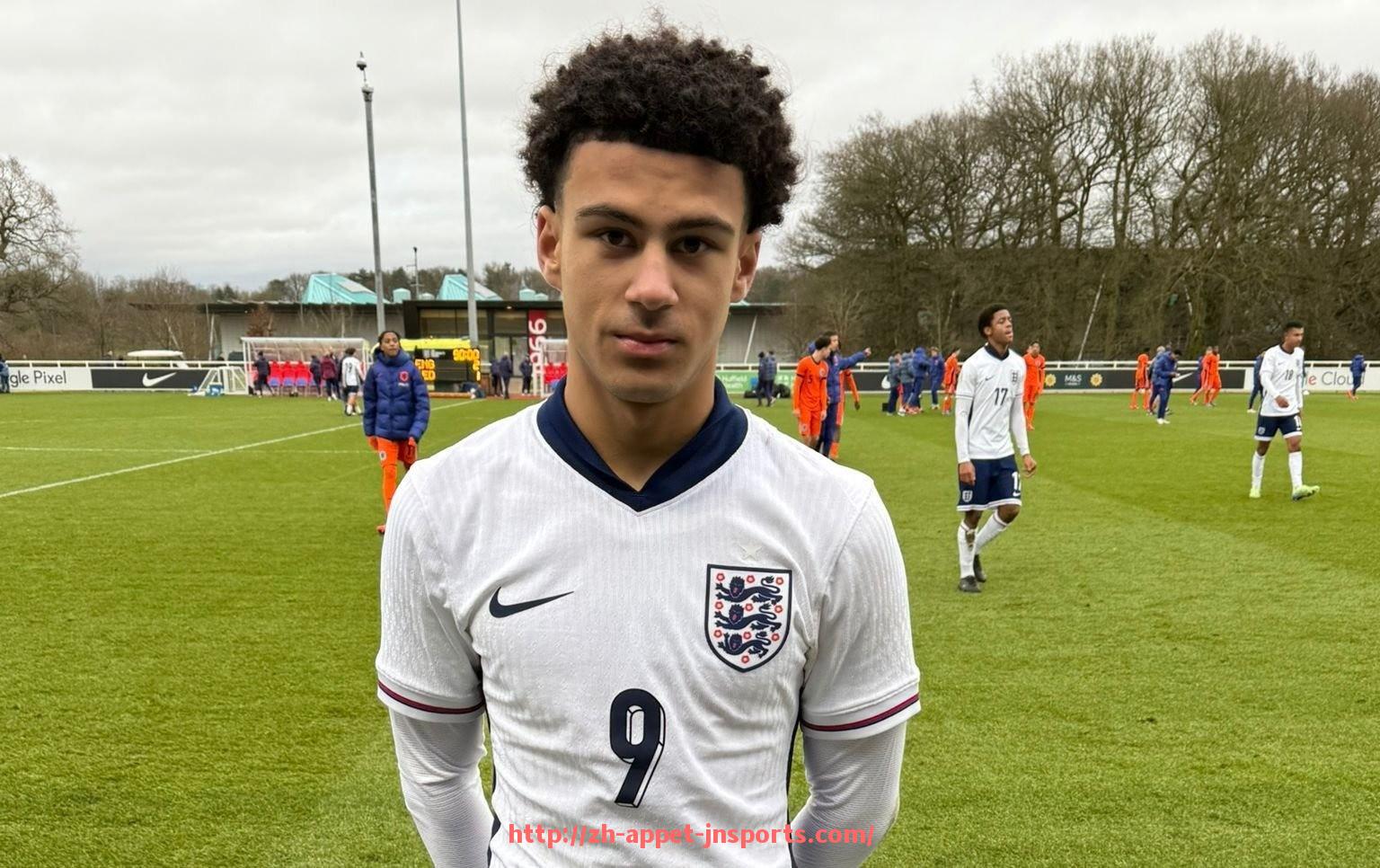 江南体育APP-英超球员上场时间规定及换人规则详解